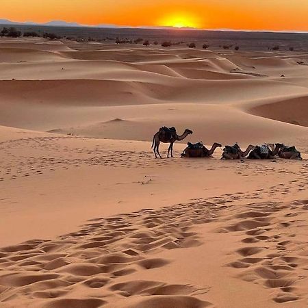 Erg Chegaga Nomad Tour Bed & Breakfast มามิด ภายนอก รูปภาพ