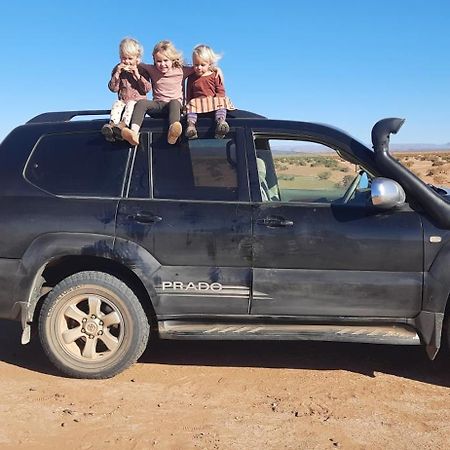 Erg Chegaga Nomad Tour Bed & Breakfast มามิด ภายนอก รูปภาพ