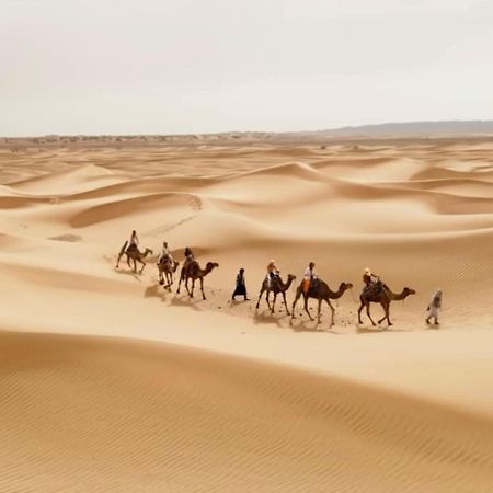 Erg Chegaga Nomad Tour Bed & Breakfast มามิด ภายนอก รูปภาพ