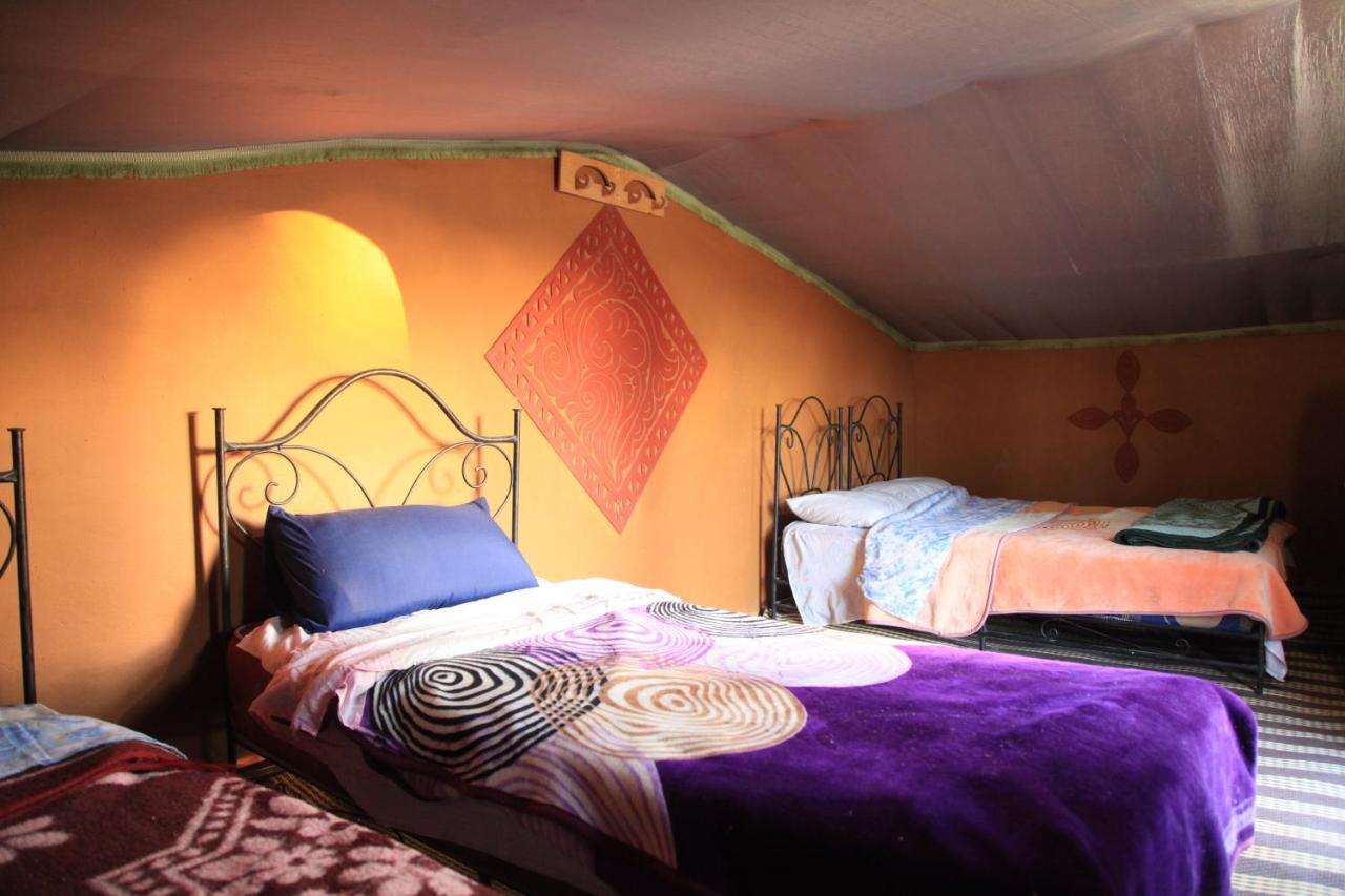 Erg Chegaga Nomad Tour Bed & Breakfast มามิด ภายนอก รูปภาพ